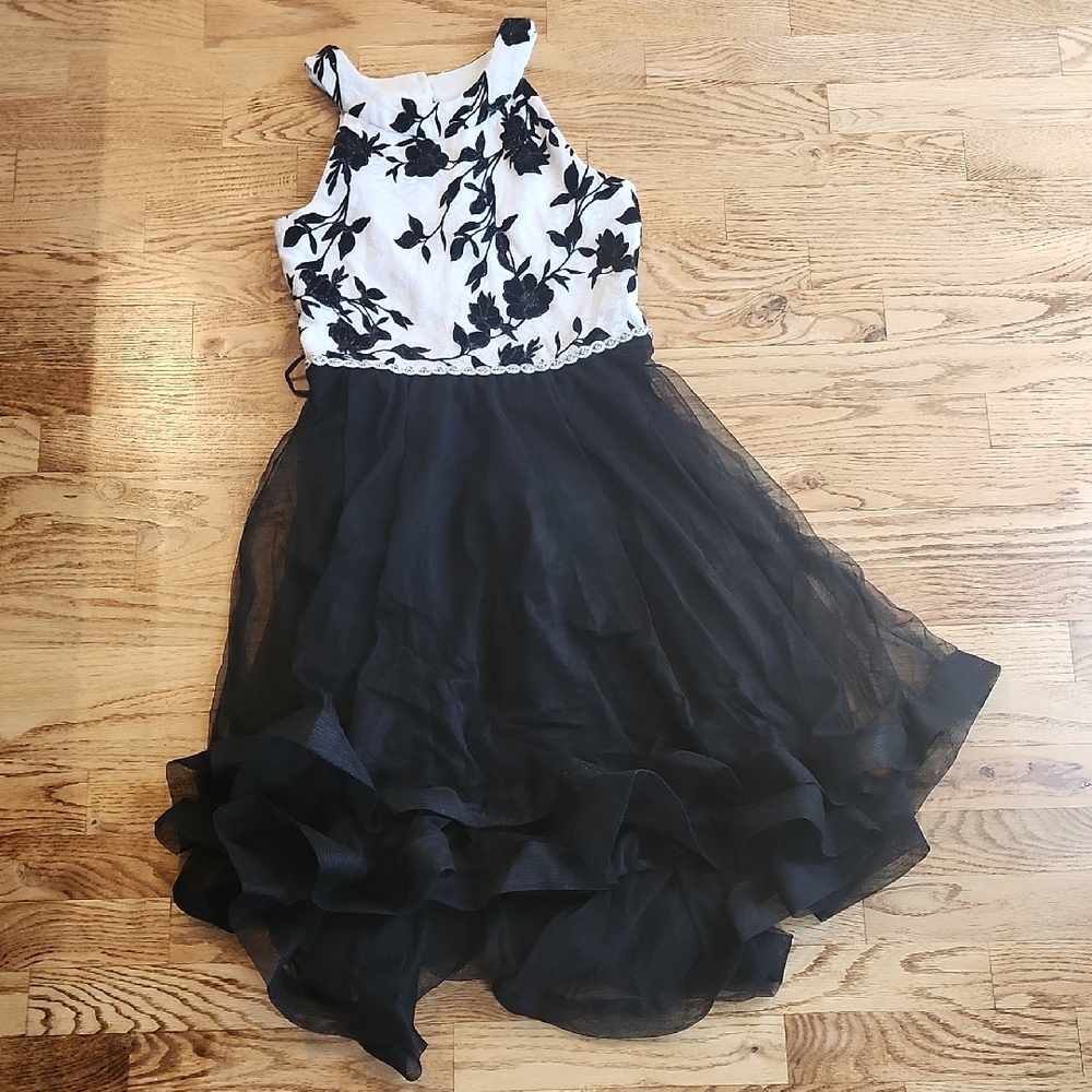 (16) Speechless Kids Elegant Black and White Hi Lo Hem Classic Glitz Glam Prom